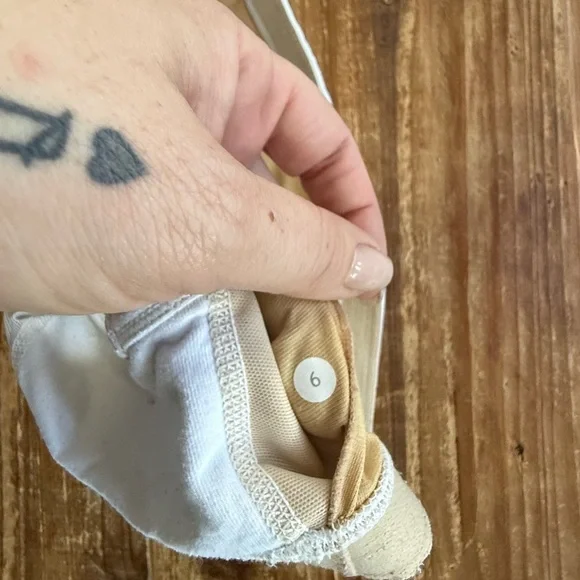 Lululemon Soul Cycle sports bra - Picture 3 of 5